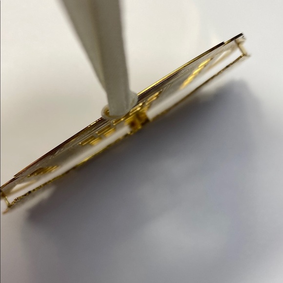 2004 White House Historical Association Christmas Ornament - Picture 7 of 8